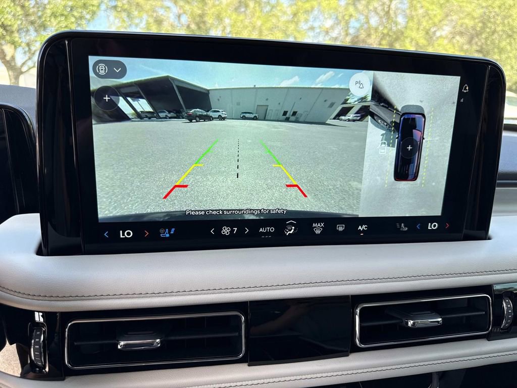 New 2025 Lincoln Aviator Reserve image 25