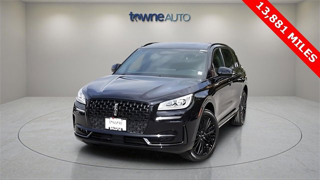 Used 2024 Lincoln Corsair Reserve w/ Equipment Group 201A image 9