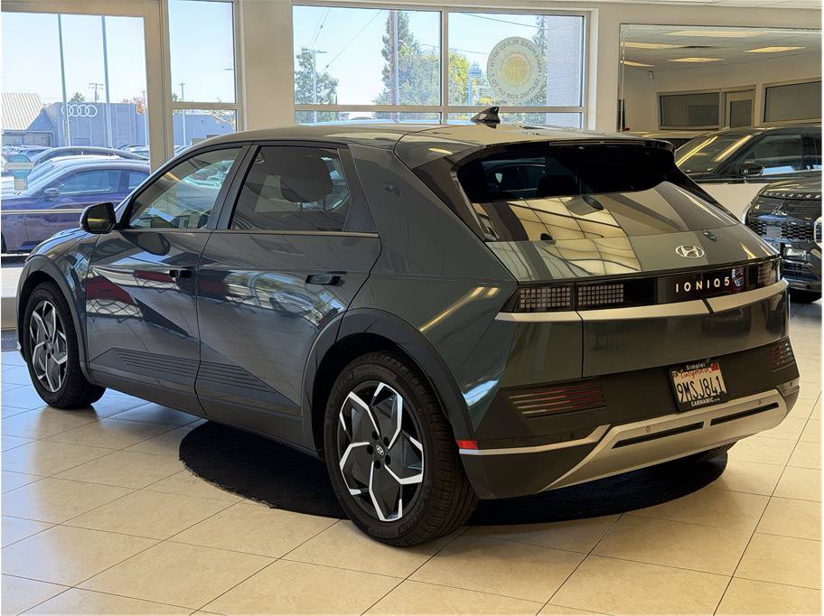 Used 2024 Hyundai Ioniq 5 SEL RWD image 7