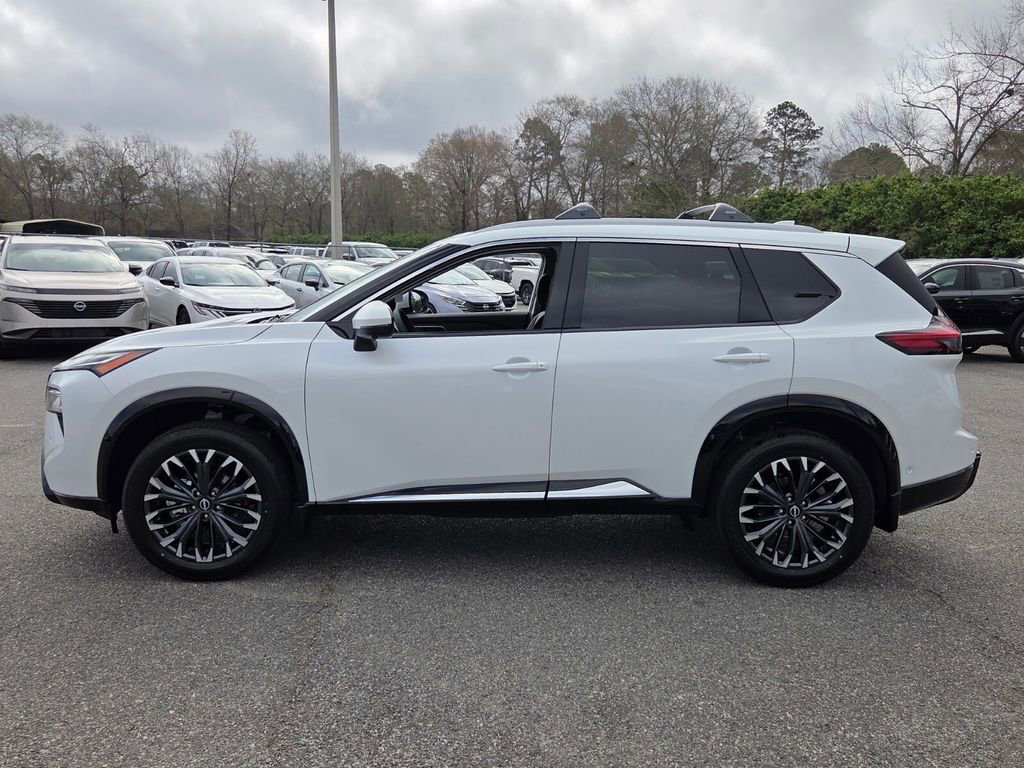 New 2026 Nissan Rogue Platinum image 2