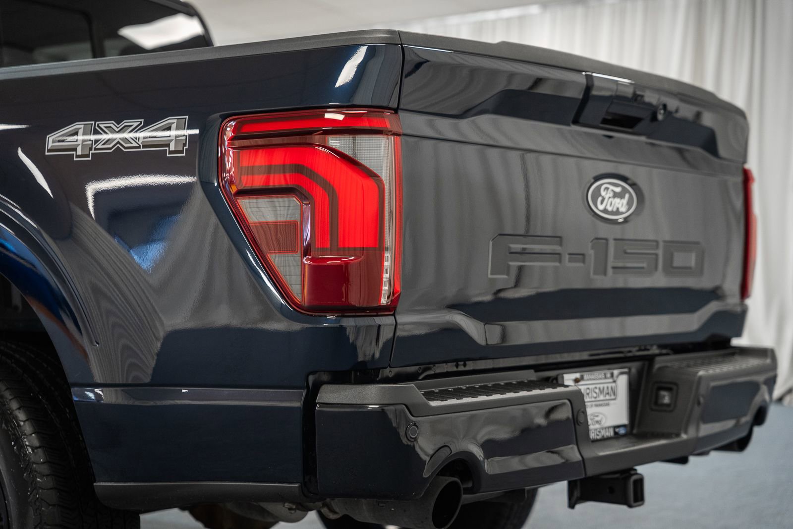 Used 2024 Ford F150 Lariat w/ Equipment Group 502A High image 6