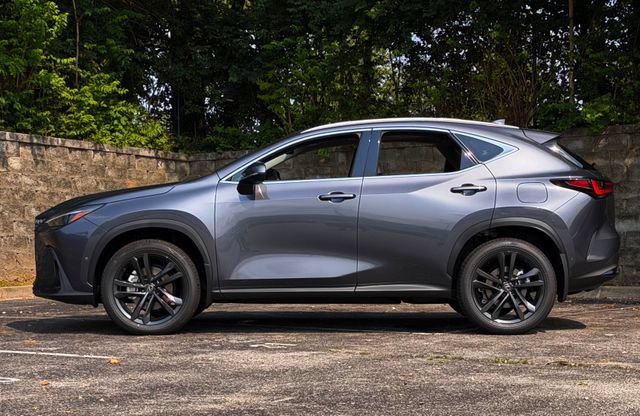 New 2026 Lexus NX 450h+ AWD w/ Accessory Package (2T) image 9