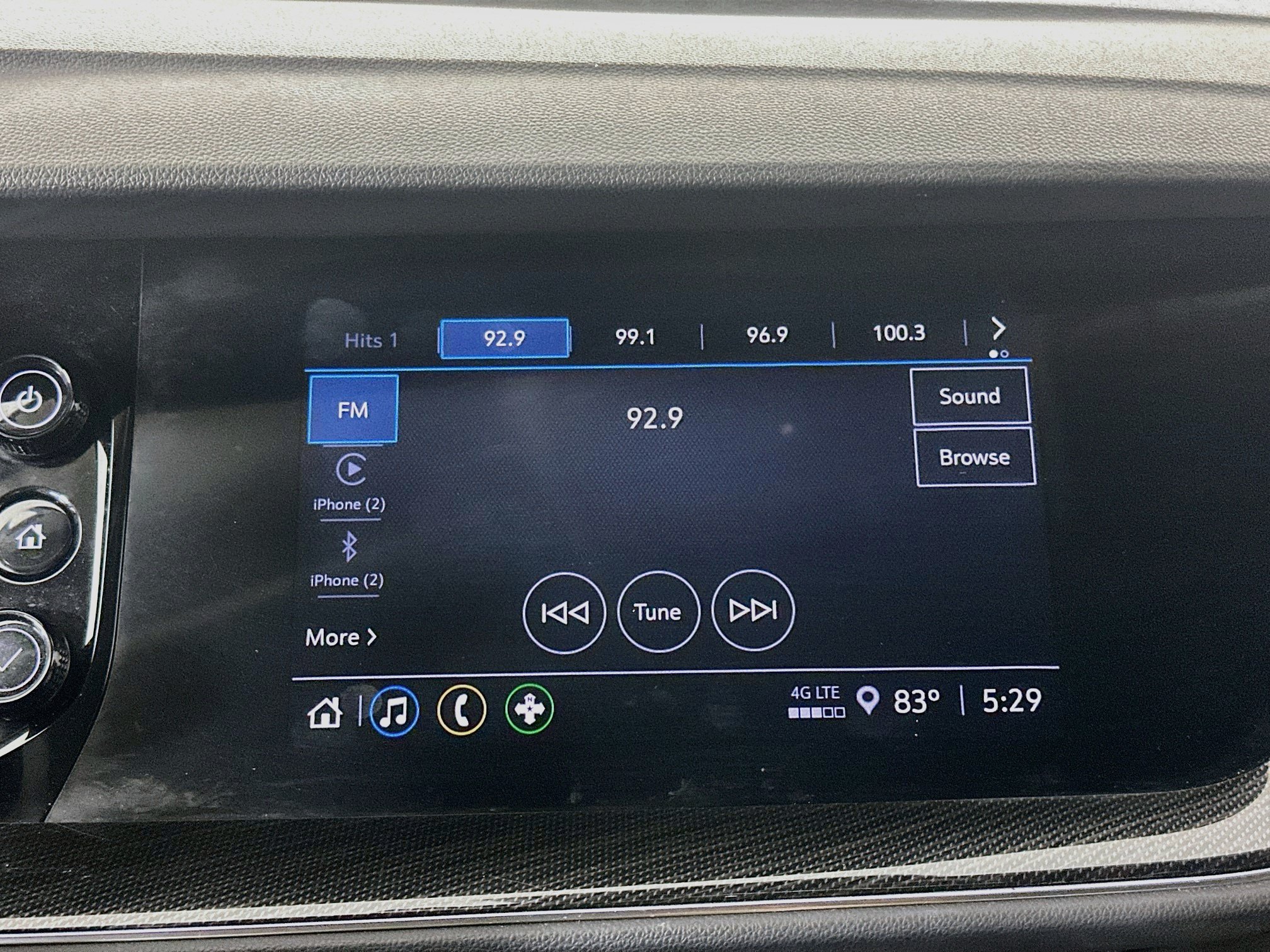 Used 2021 Buick Envision Preferred w/ Sport Touring Package FWD image 21