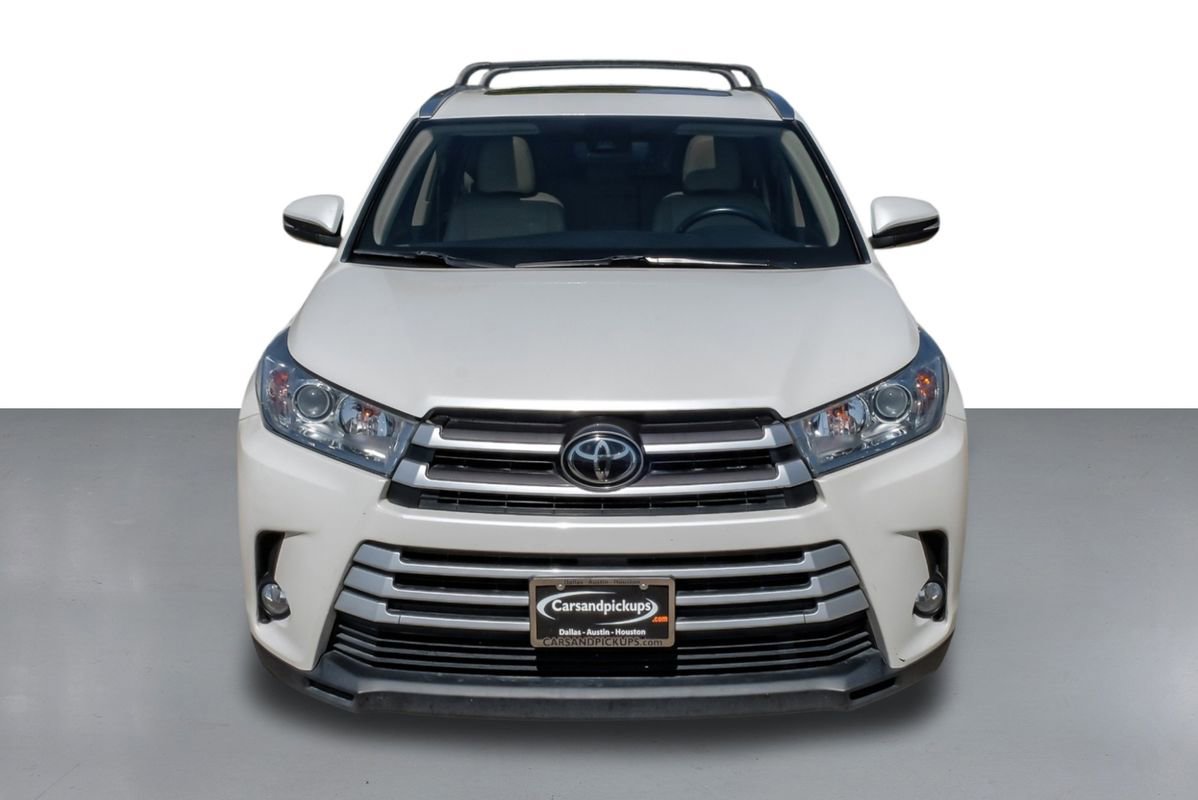 Used 2018 Toyota Highlander XLE FWD image 48