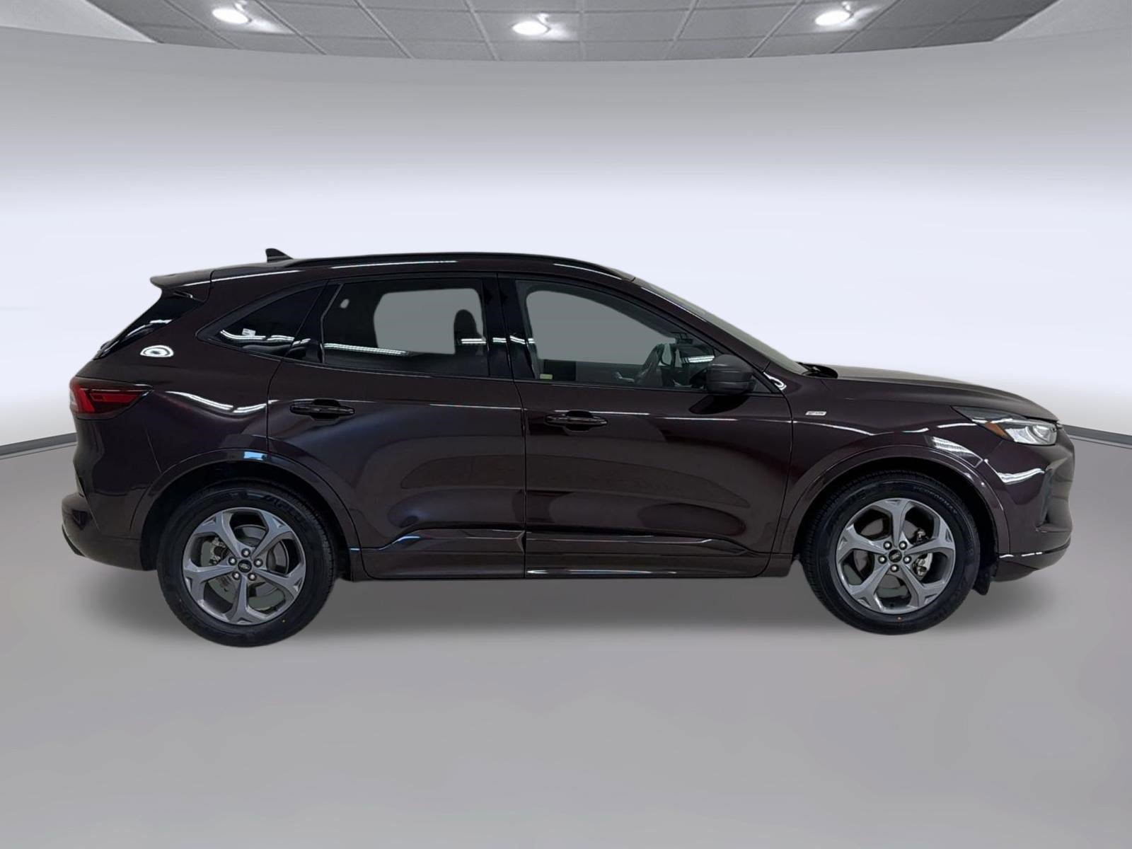 Certified 2023 Ford Escape ST-Line w/ Tech Pack #1 FWD image 8