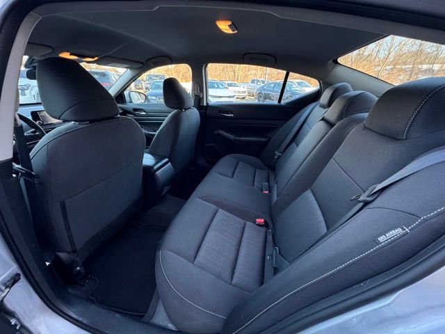 Used 2022 Nissan Altima 2.5 S image 11