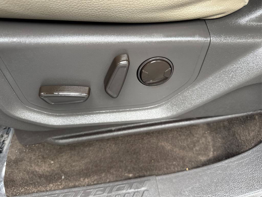 Used 2020 Ford Expedition XLT w/ Equipment Group 202A image 21