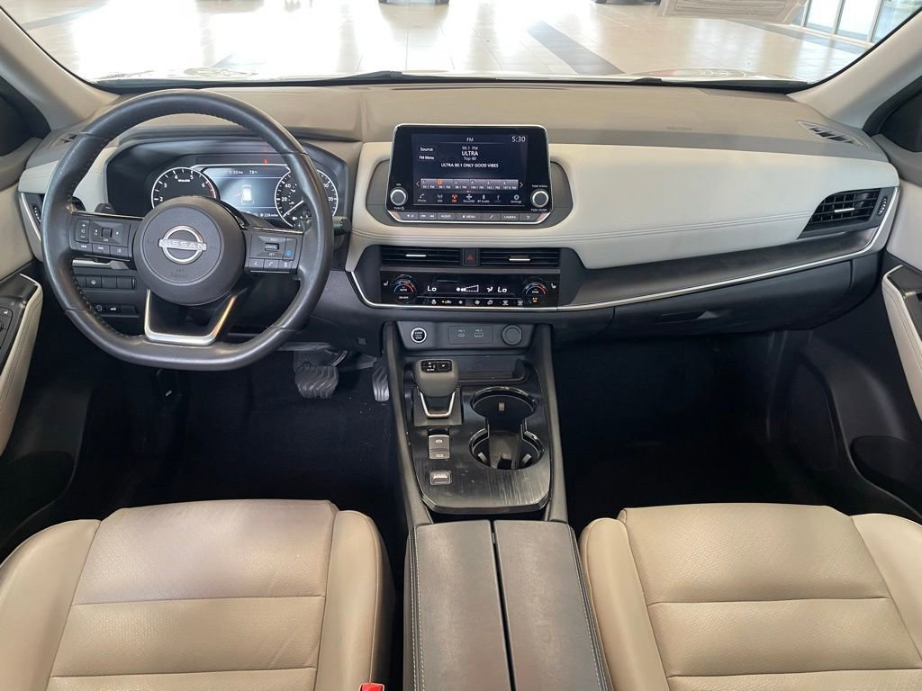 Certified 2023 Nissan Rogue SV w/ SV Premium B Package FWD image 11