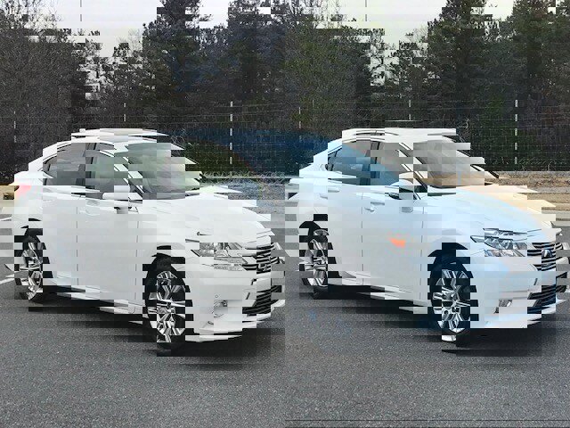 Used 2015 Lexus ES 350 image 2