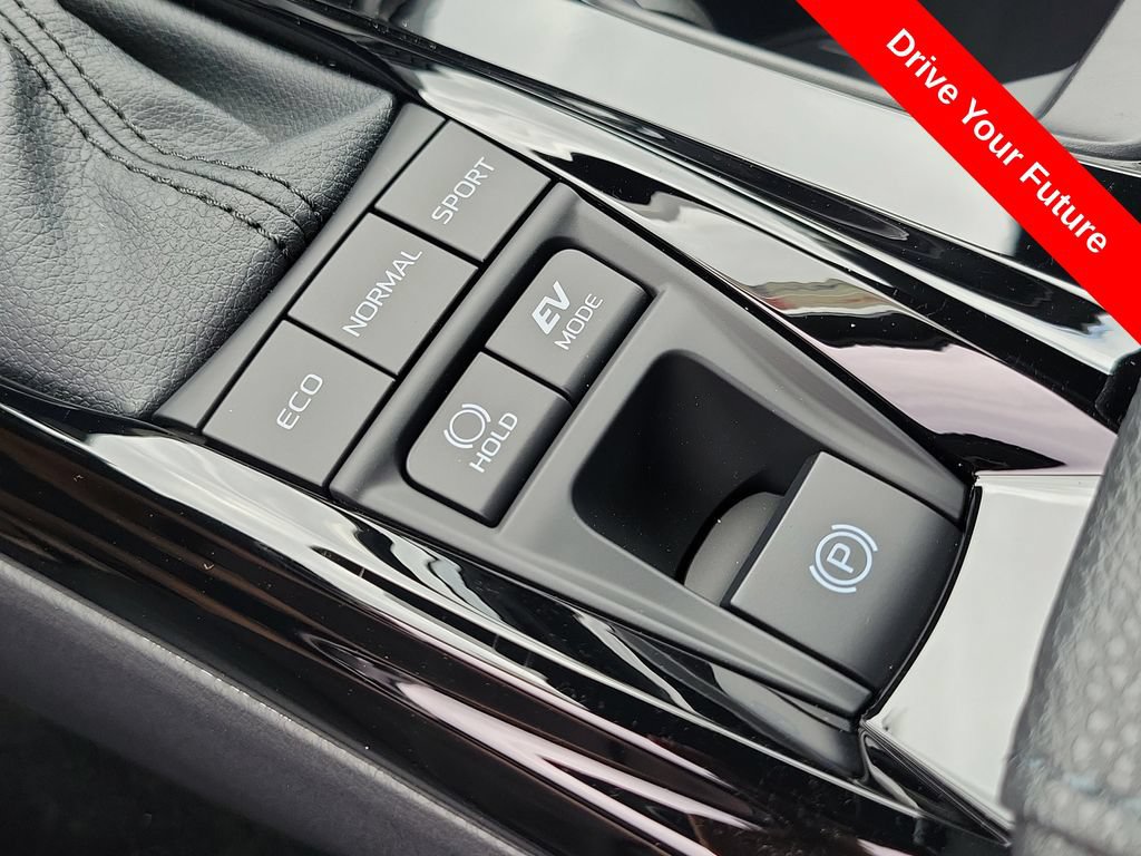 Used 2026 Toyota Camry XSE FWD image 17