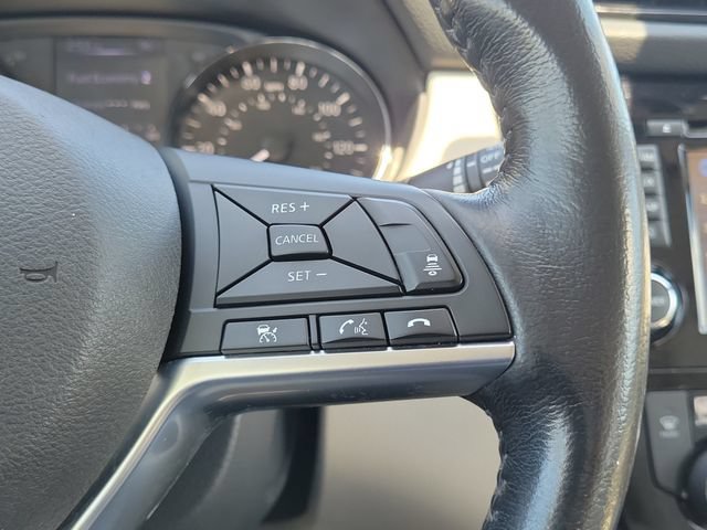 Used 2017 Nissan Rogue Sport SL w/ SL Premium Package FWD image 22