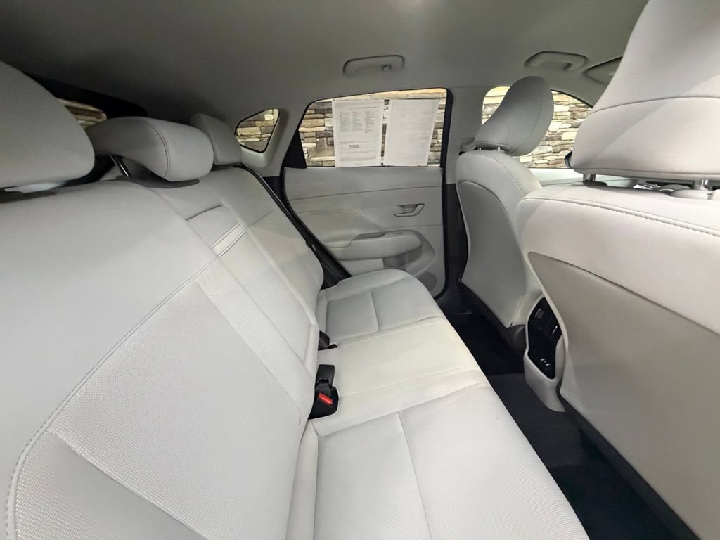 Used 2024 Hyundai Kona SEL w/ Convenience Package AWD/4WD image 33
