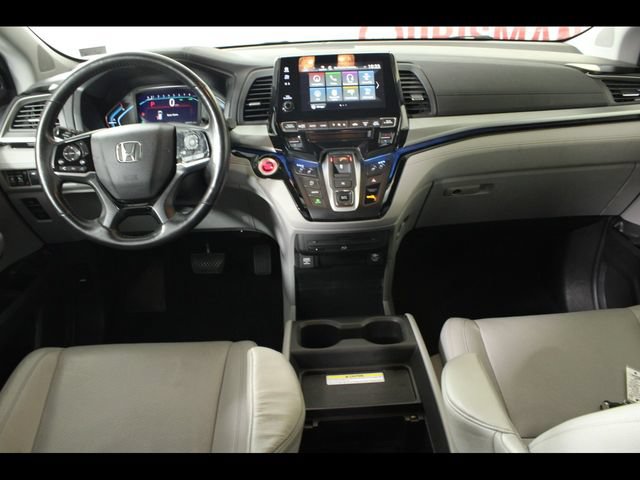 Used 2018 Honda Odyssey Elite image 13