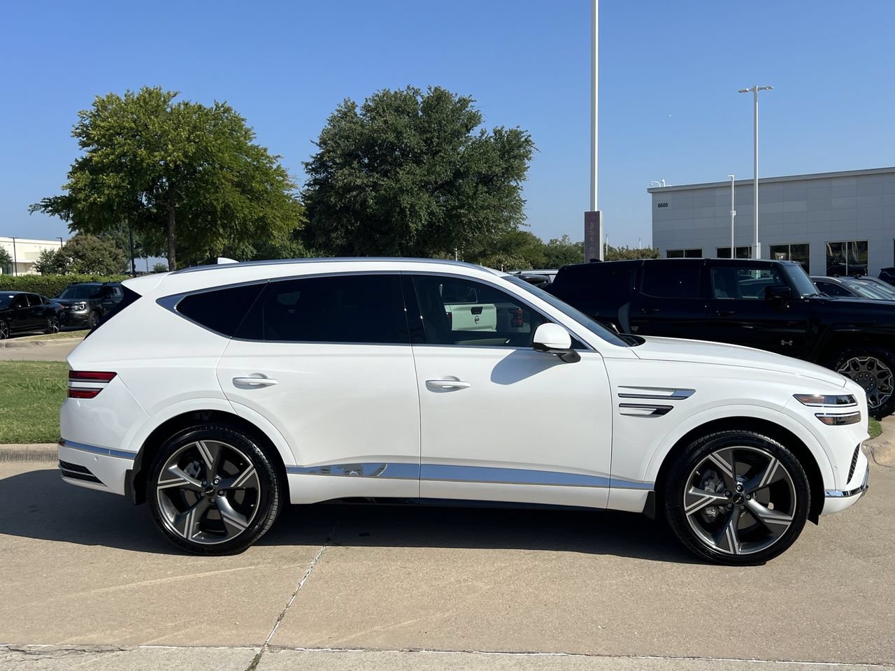 Used 2026 Genesis GV80 2.5T Prestige AWD/4WD image 3