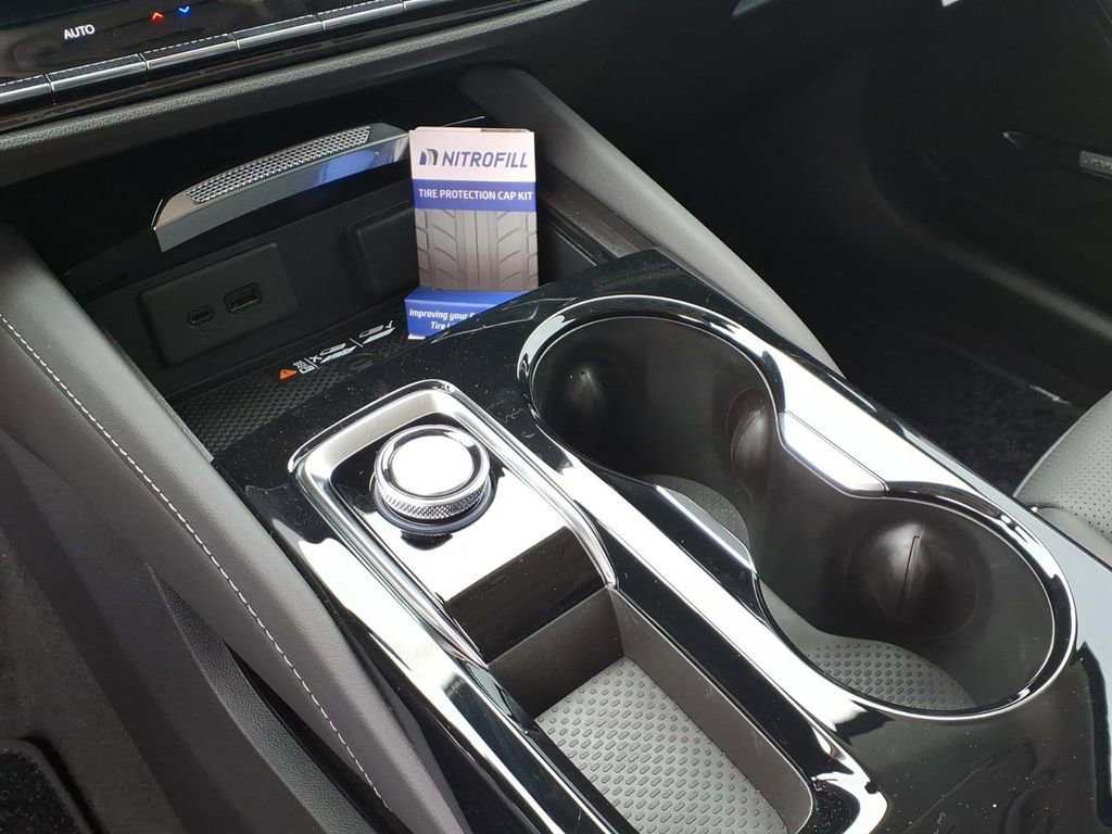 New 2026 Buick Envision Avenir image 17