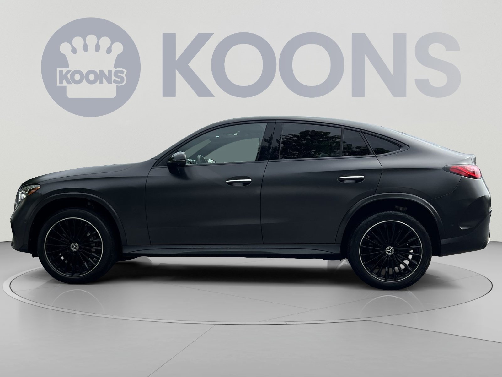 Certified 2024 Mercedes-Benz GLC 300 4MATIC w/ AMG Line image 7