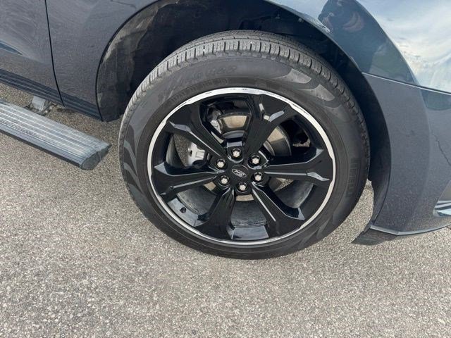 Certified 2024 Ford Expedition Limited image 42