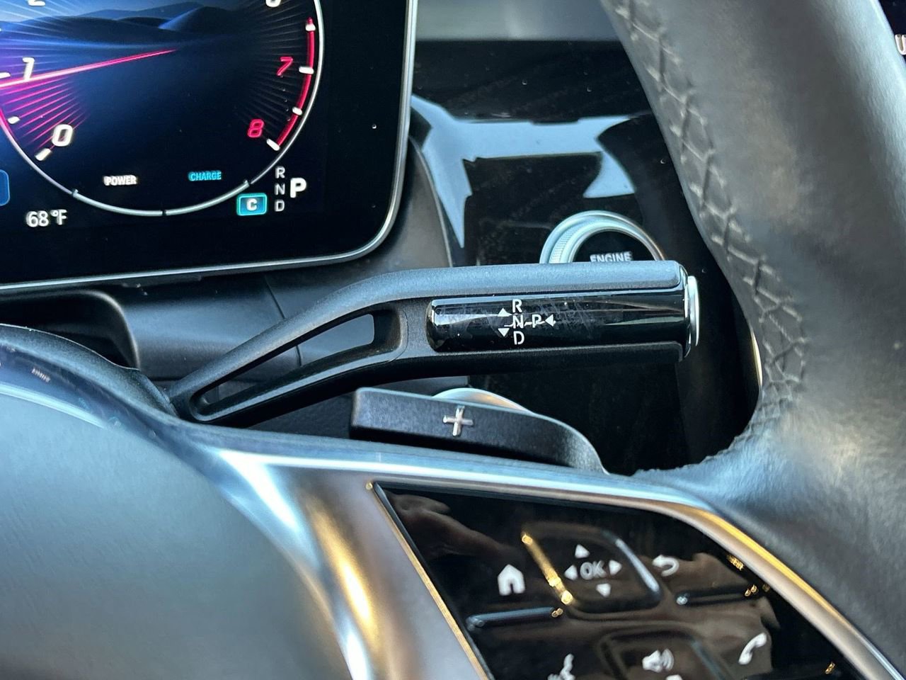 Used 2025 Mercedes-Benz GLC 300 4MATIC image 26