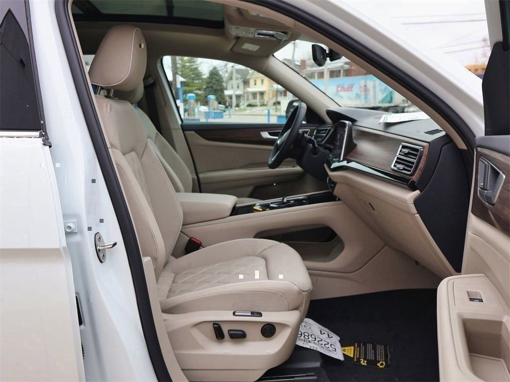 New 2026 Volkswagen Atlas SEL Premium R-Line image 34