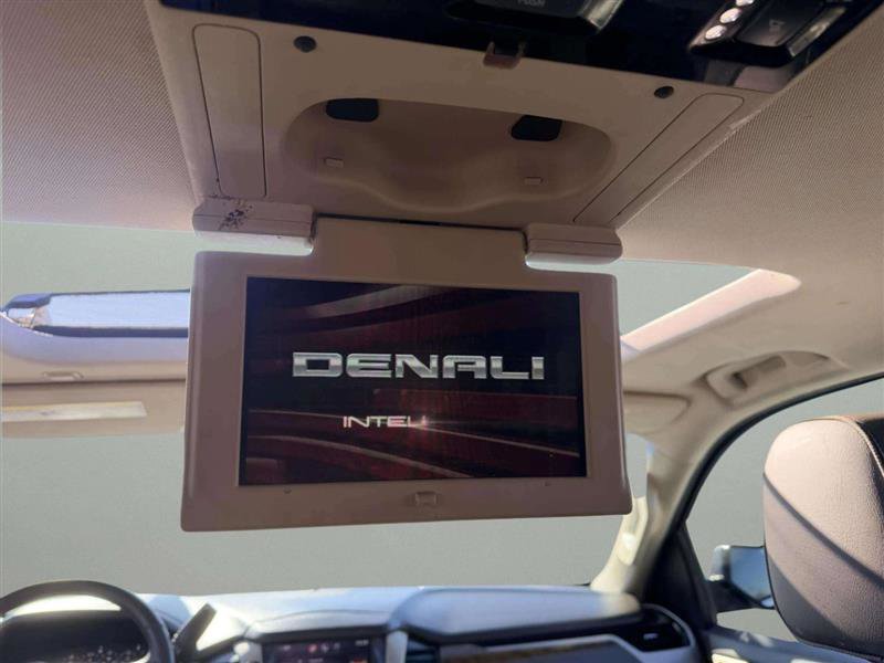Used 2015 GMC Yukon Denali w/ Premium Package image 22