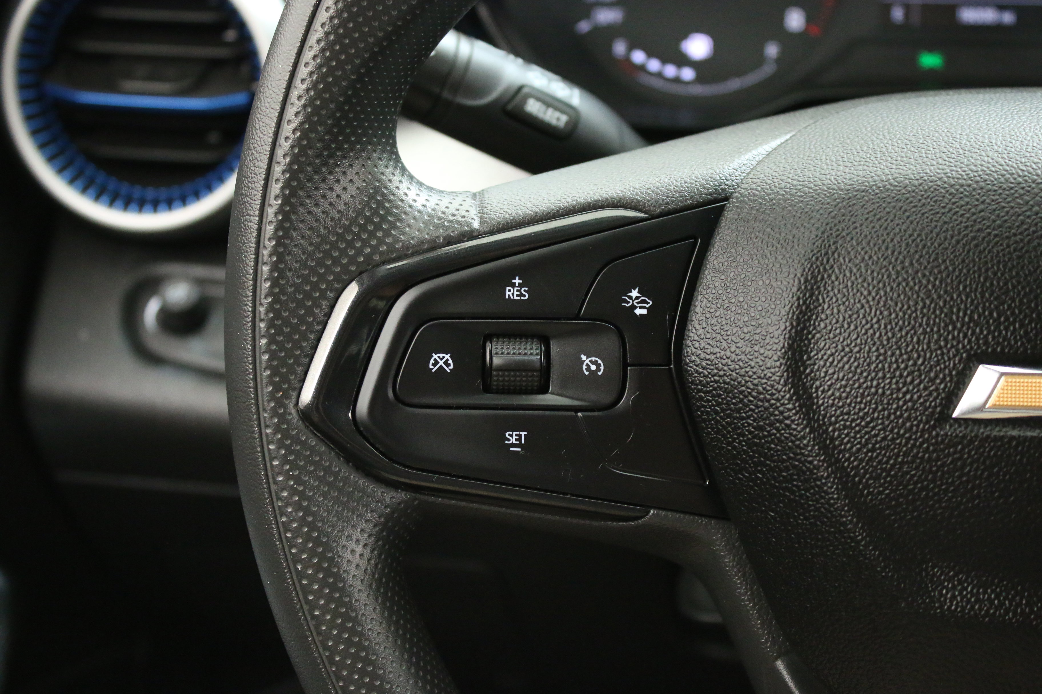 Certified 2024 Chevrolet Trax LS FWD image 15