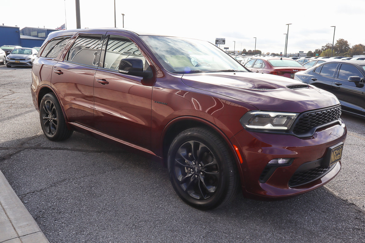 Used 2022 Dodge Durango R/T w/ Blacktop Package image 3