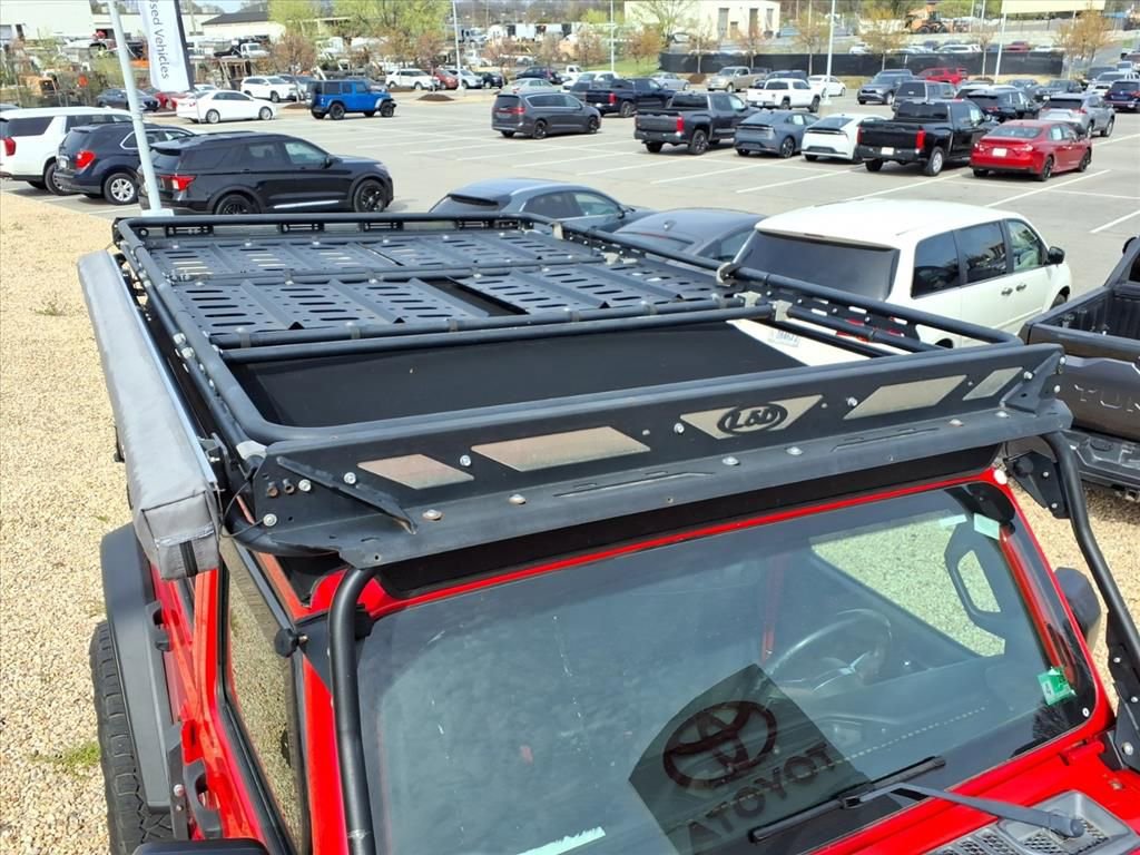 Used 2018 Jeep Wrangler Unlimited Rubicon w/ LED Lighting Group image 12