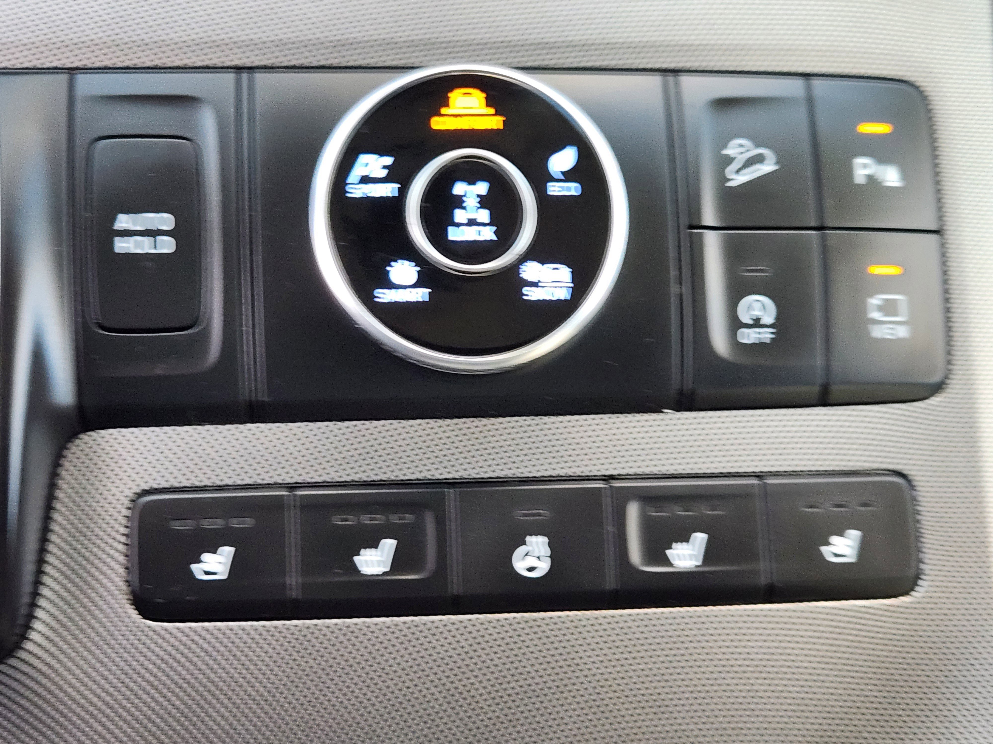 Used 2020 Hyundai Palisade Limited image 25