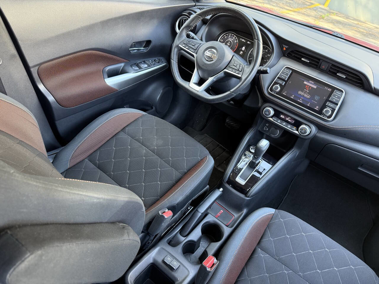 Used 2019 Nissan Kicks SR w/ Exterior Package image 36