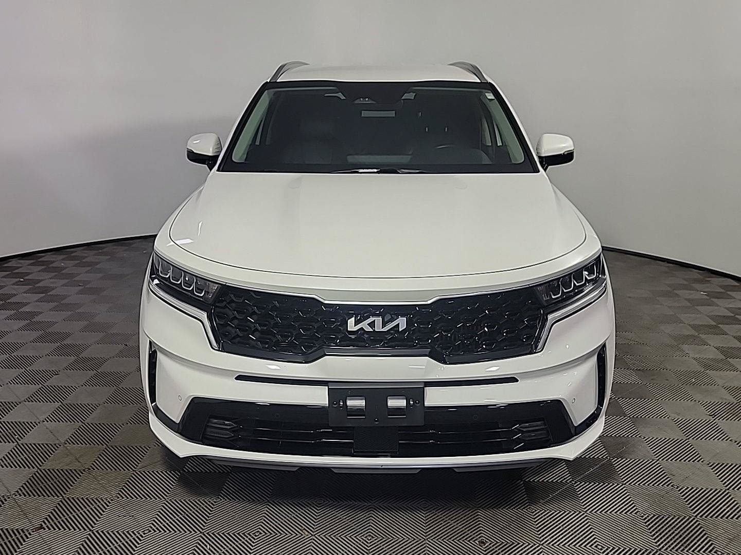 Used 2023 Kia Sorento EX AWD/4WD image 13