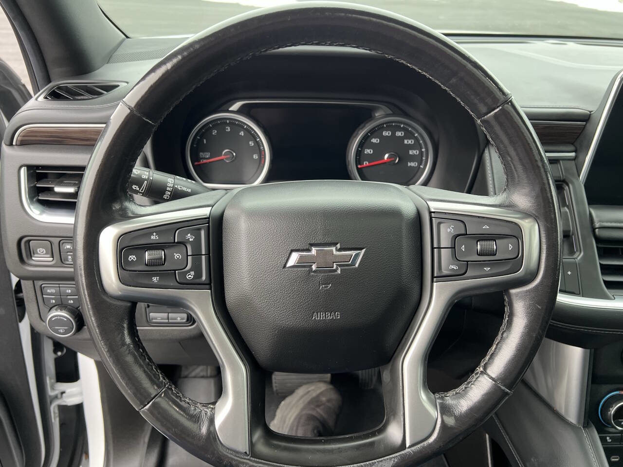 Used 2021 Chevrolet Suburban Z71 w/ Z71 Signature Package image 18