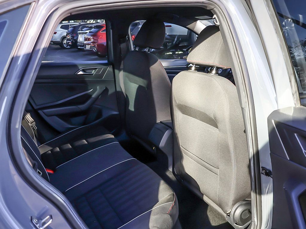 Used 2019 Volkswagen Jetta GLI image 33