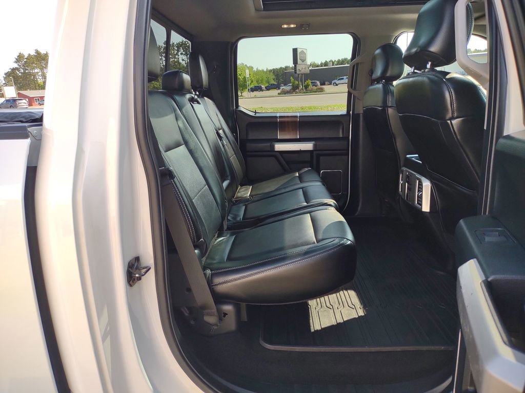 Used 2015 Ford F150 Lariat w/ Equipment Group 502A Luxury AWD/4WD image 32