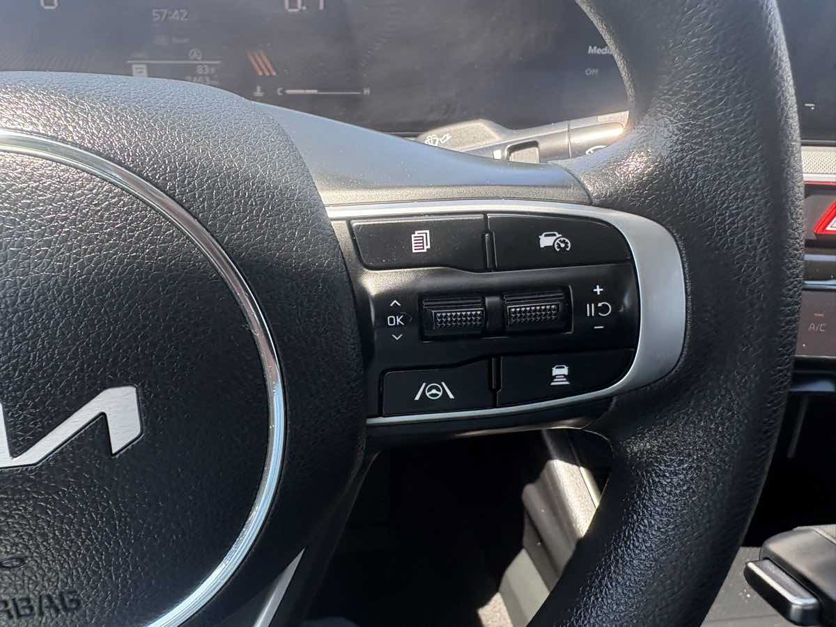 Used 2026 Kia K5 LXS FWD image 20