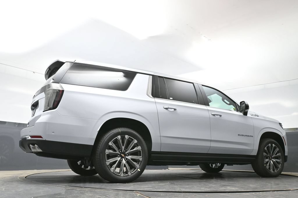 New 2026 Chevrolet Suburban High Country AWD/4WD image 46