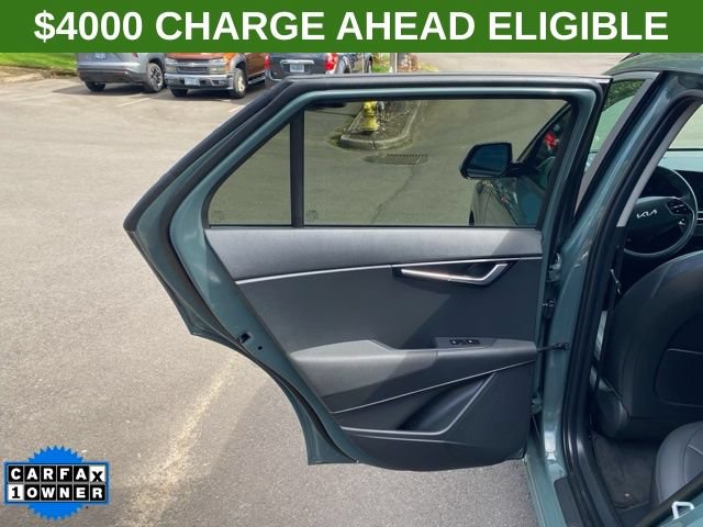 Used 2024 Kia Niro Wind w/ Wind Preserve Package FWD image 11