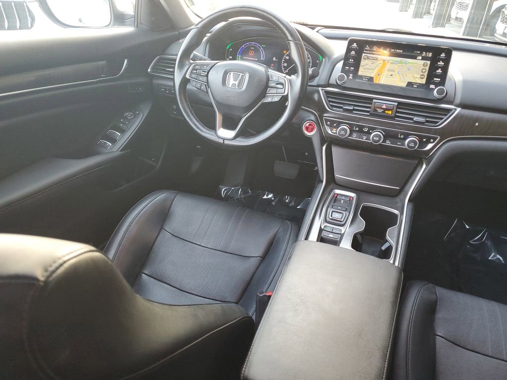 Used 2020 Honda Accord Touring image 10