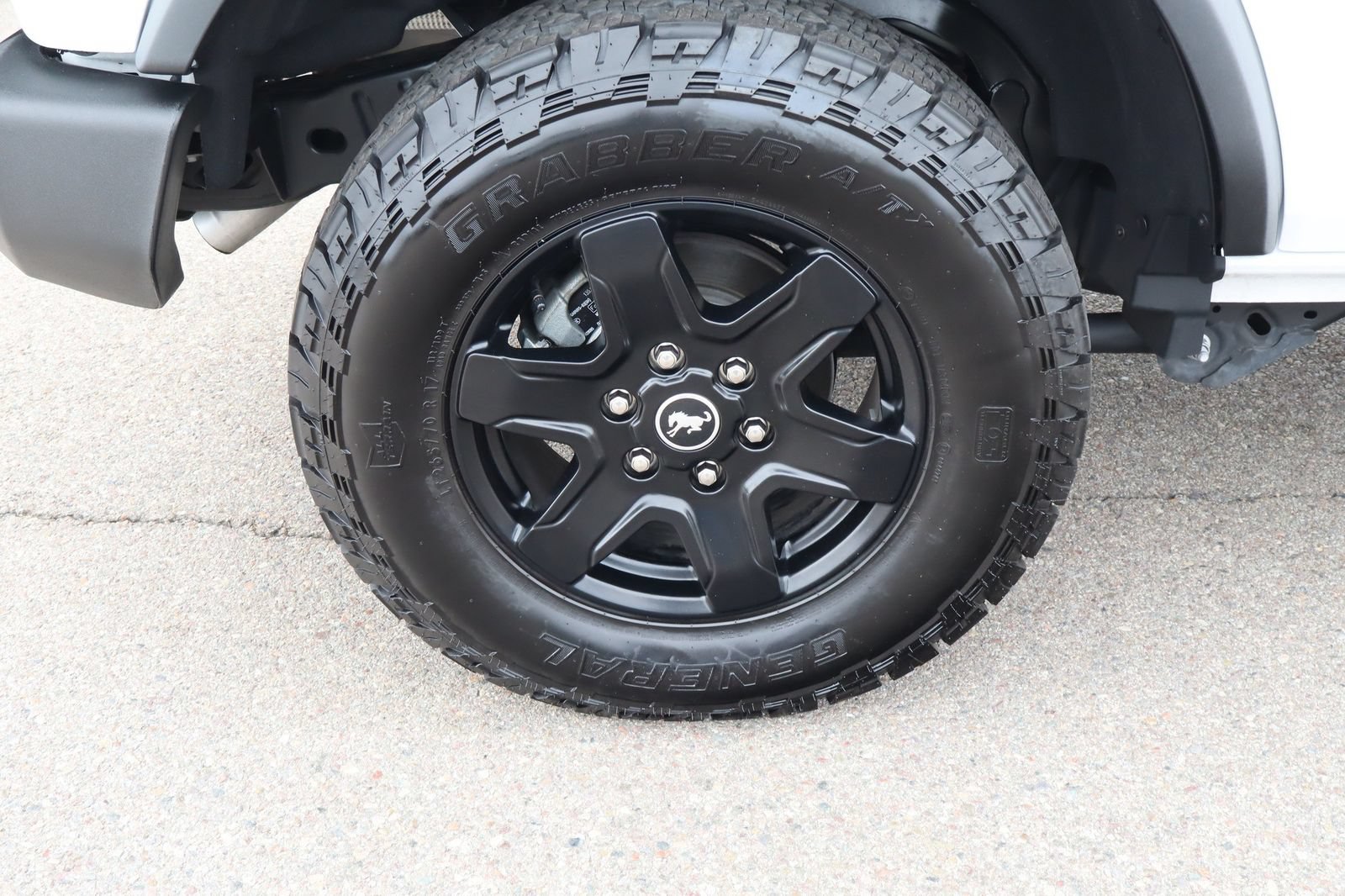 Used 2025 Ford Bronco Big Bend AWD/4WD image 11