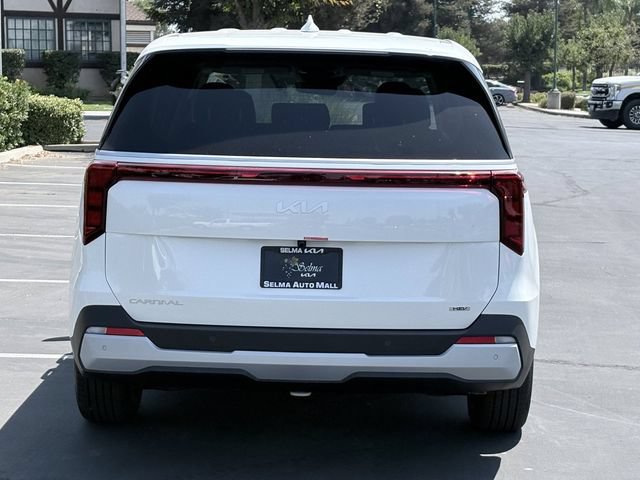 New 2026 Kia Carnival LXS FWD image 5