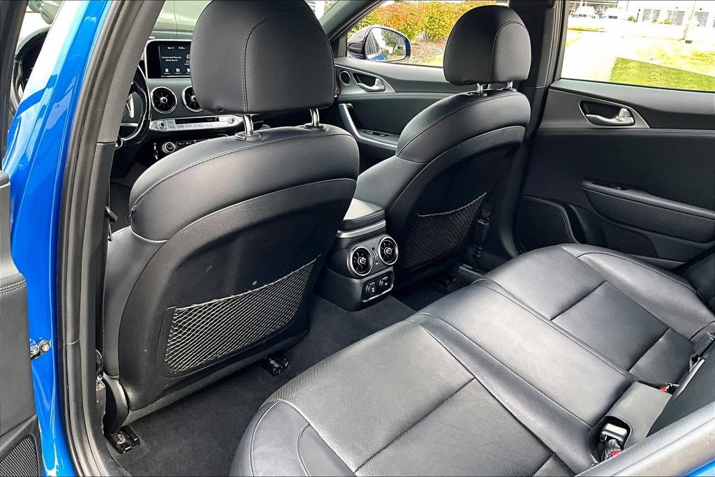 Used 2018 Kia Stinger GT AWD/4WD image 29