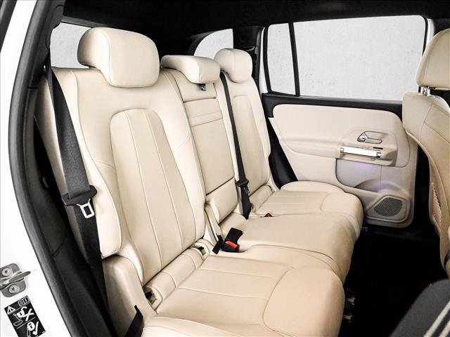 Used 2025 Mercedes-Benz GLB 250 image 20