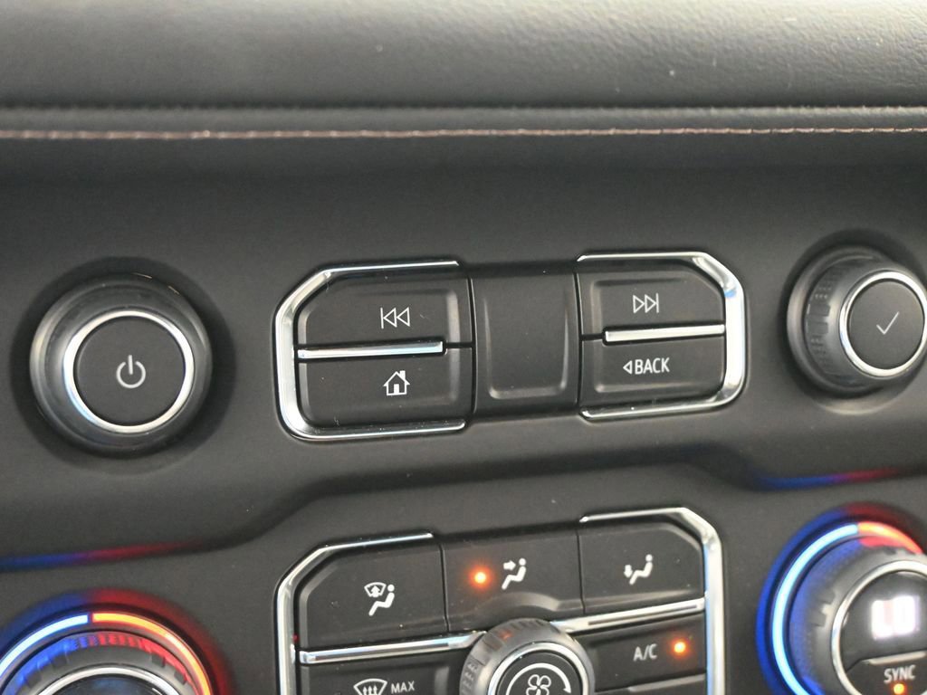 Used 2023 Chevrolet Tahoe High Country image 18