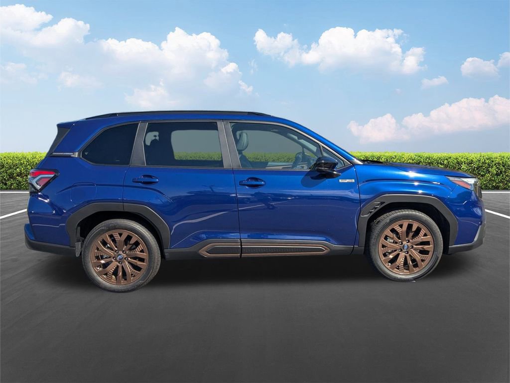 Used 2025 Subaru Forester Sport image 3