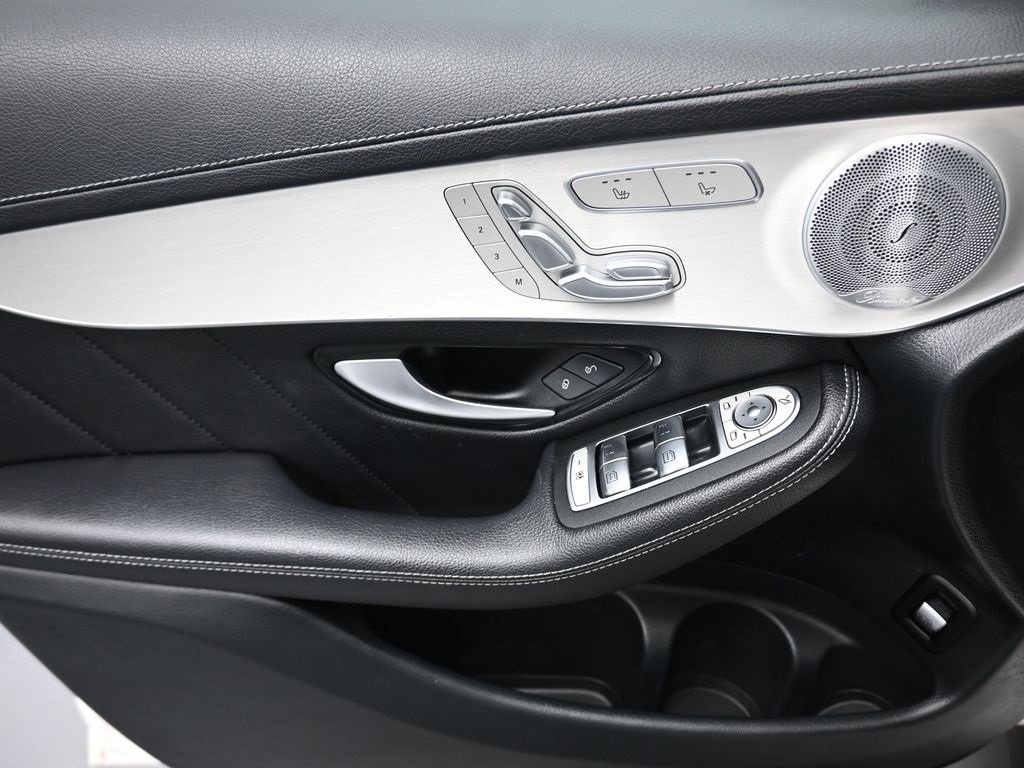 Used 2020 Mercedes-Benz GLC 43 AMG 4MATIC image 10