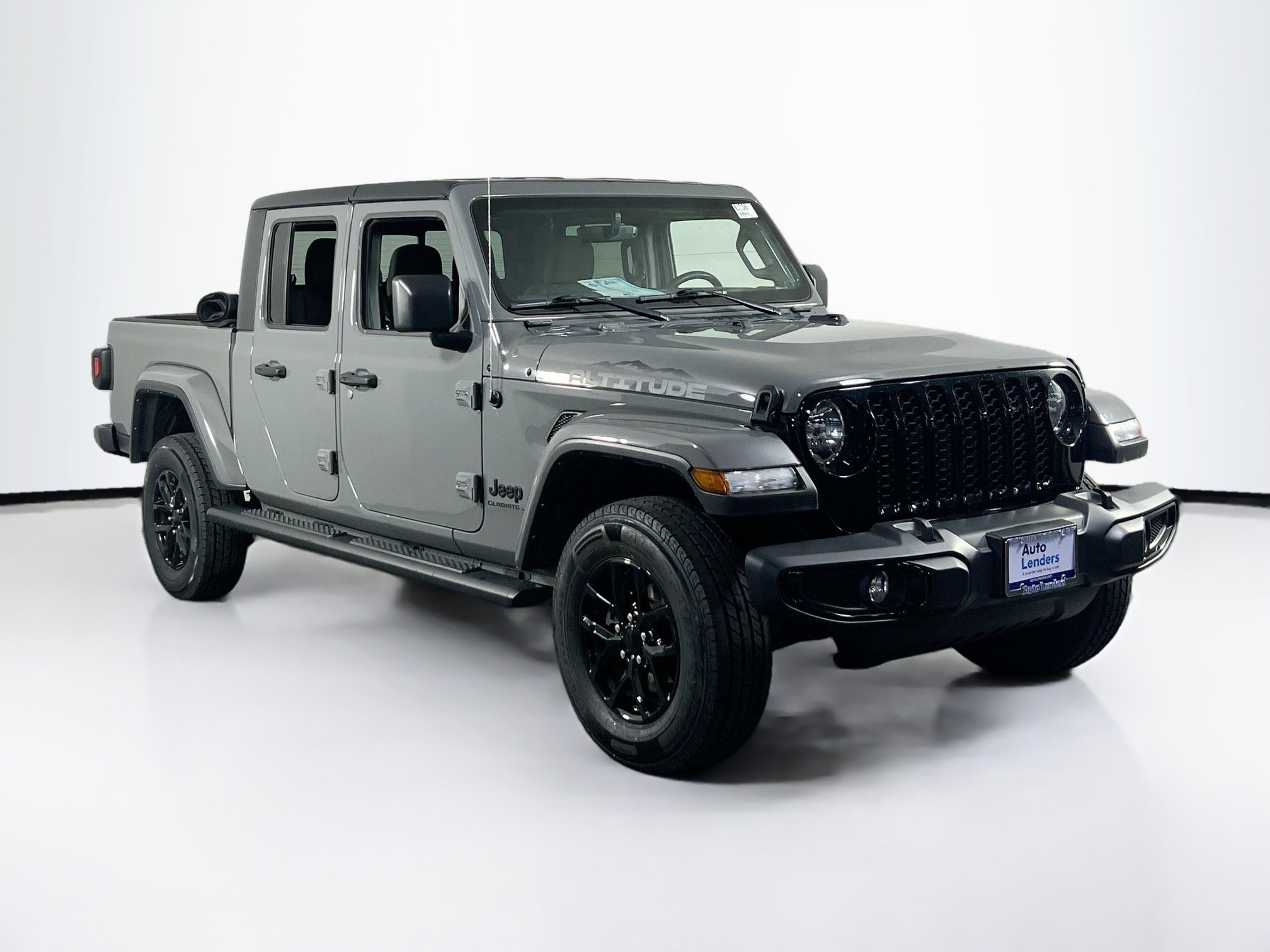 Used 2022 Jeep Gladiator Sport image 3