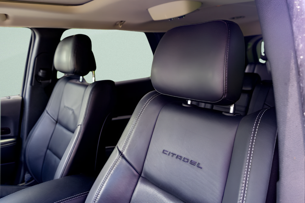 Used 2013 Dodge Durango Citadel w/ Technology Group AWD/4WD image 11