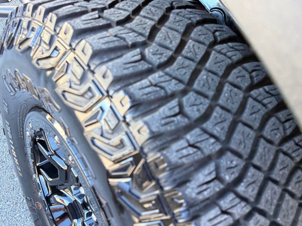 Used 2023 Ford Bronco Wildtrak image 44