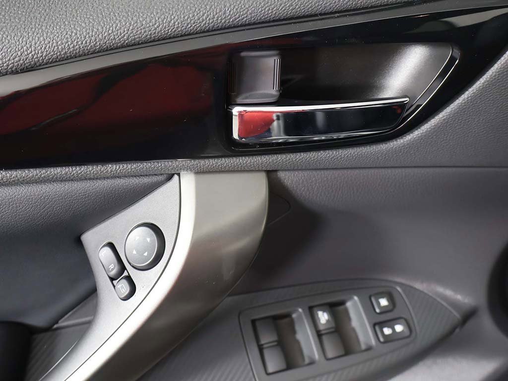 New 2026 Mitsubishi Eclipse Cross Black Edition image 33