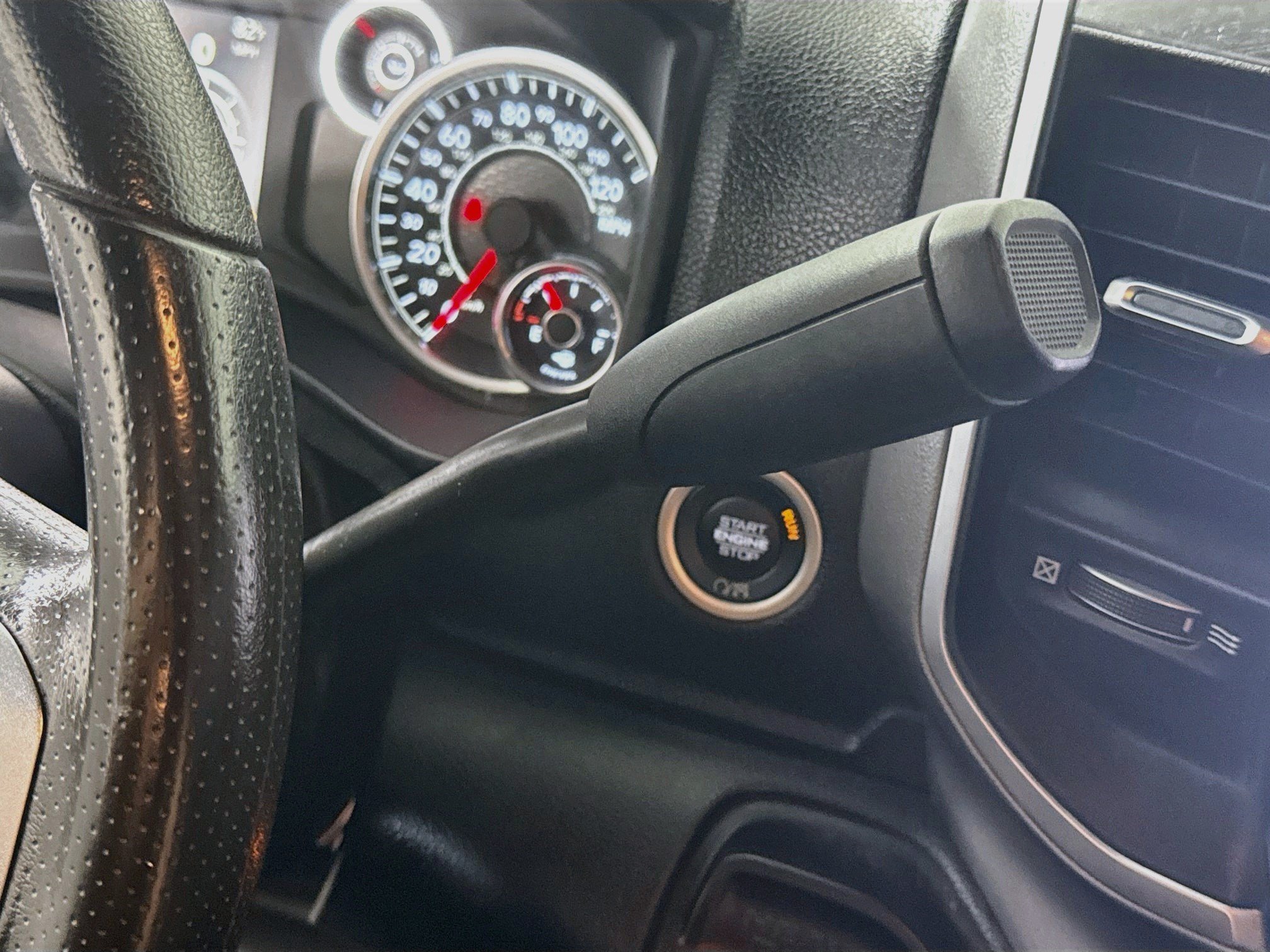 Used 2024 RAM 2500 Big Horn AWD/4WD image 20