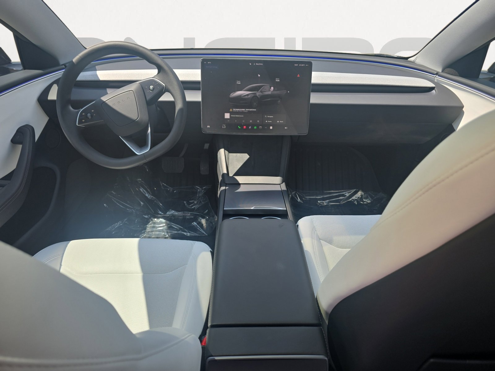 Used 2025 Tesla Model 3 Long Range AWD/4WD image 3